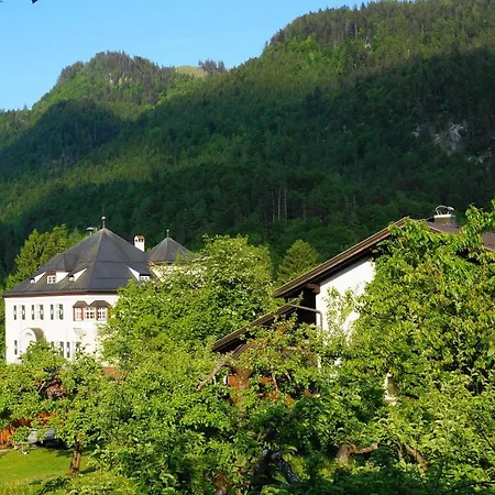 Haus Jennerwein * Sachrang